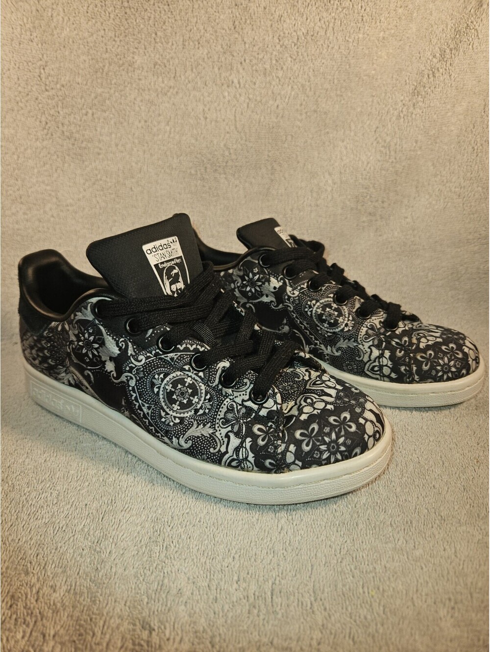 Adidas Stan Smith Women's Sneakers Shoes S76667 Black Paisley Damask Size 5